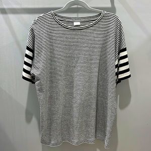 MaxMara Striped Tee. Women’s size Large